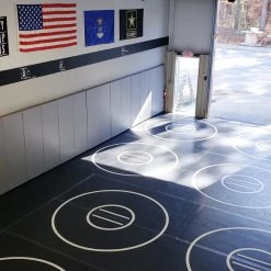 AK Athletic Equipment Black And Red 8 Section 20' X 20' X 1 3/8